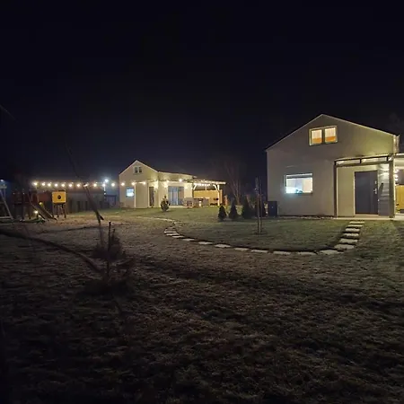 Jozef Z Prywatnym Duzym Jacuzzi I Sauna Przystan Pod Niebem 公寓