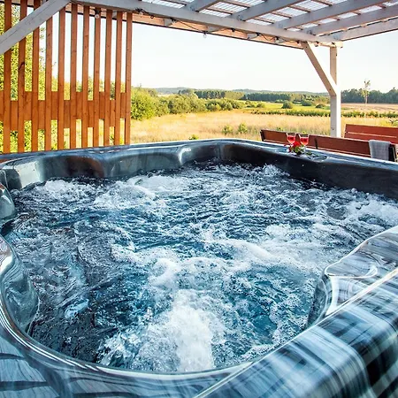 Apartment Jozef Z Prywatnym Duzym Jacuzzi I Sauna Przystan Pod Niebem
