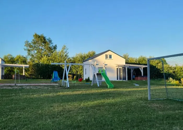 Jozef Z Prywatnym Duzym Jacuzzi I Sauna Przystan Pod Niebem Apartment